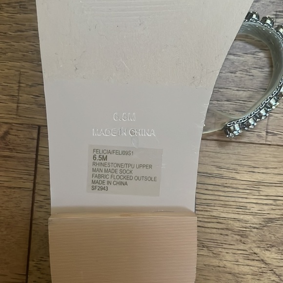 NWT Steve Madden Woman’s Felicia Rhinestone Sandals Size 6.5M - Picture 5 of 7